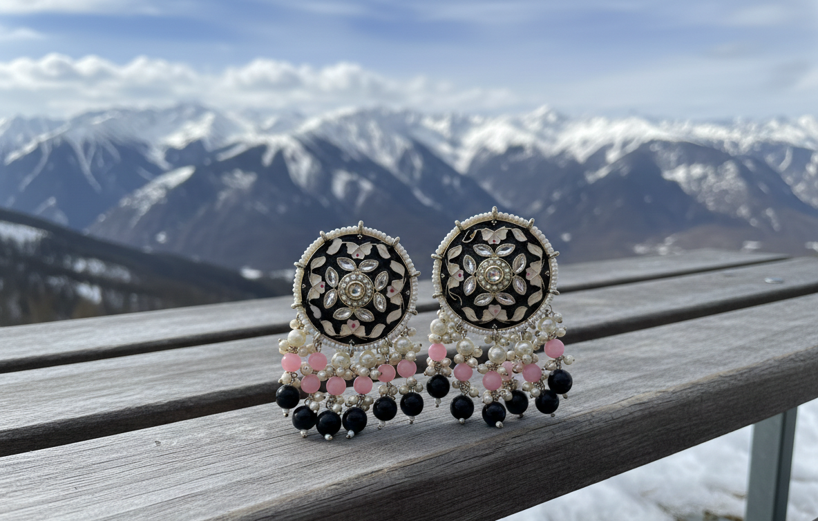 Sargun stud earrings for women