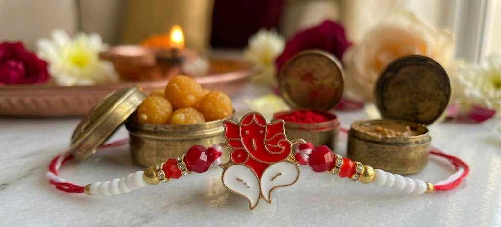 TNT Lord Ganesha Rakhi for Brother | Designer Red & White Beaded| Traditional Raksha Bandhan Rakhi for Bhai