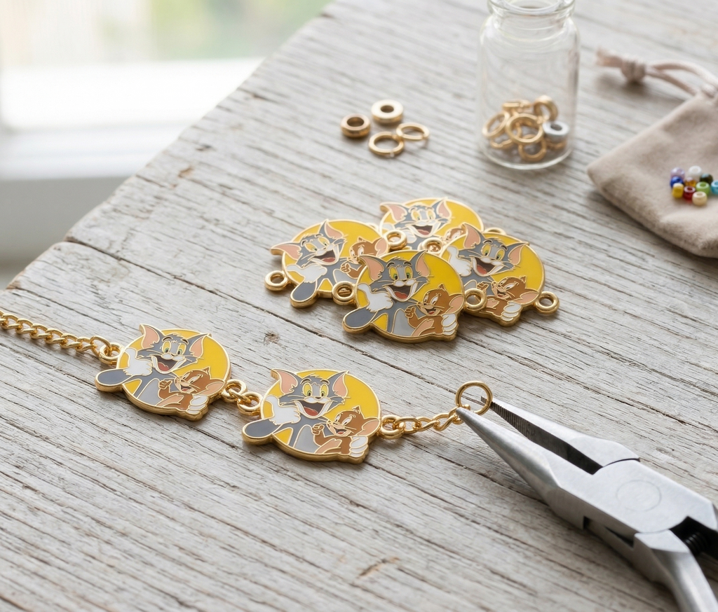 Tom and Jerry Metal Charms for Jewellery Making | DIY Connectors | Pack of 5 Charms