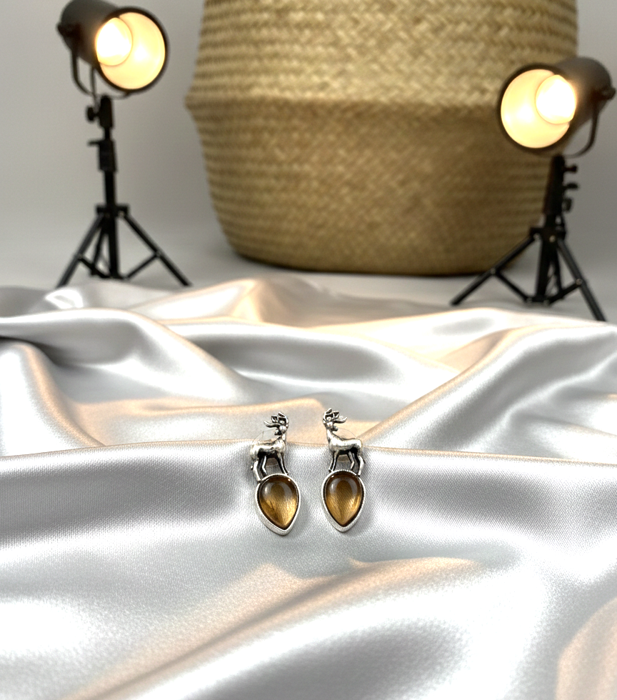 Shloka reindeer stud earrings