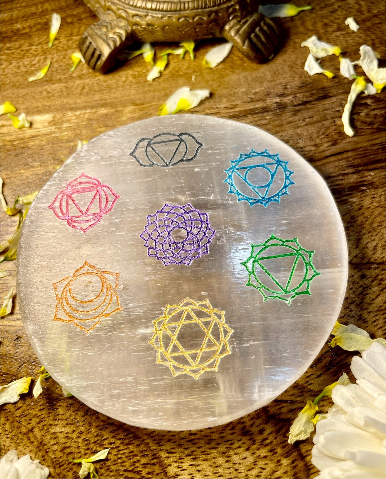 The seven chakra Selenite plate for crystal charging