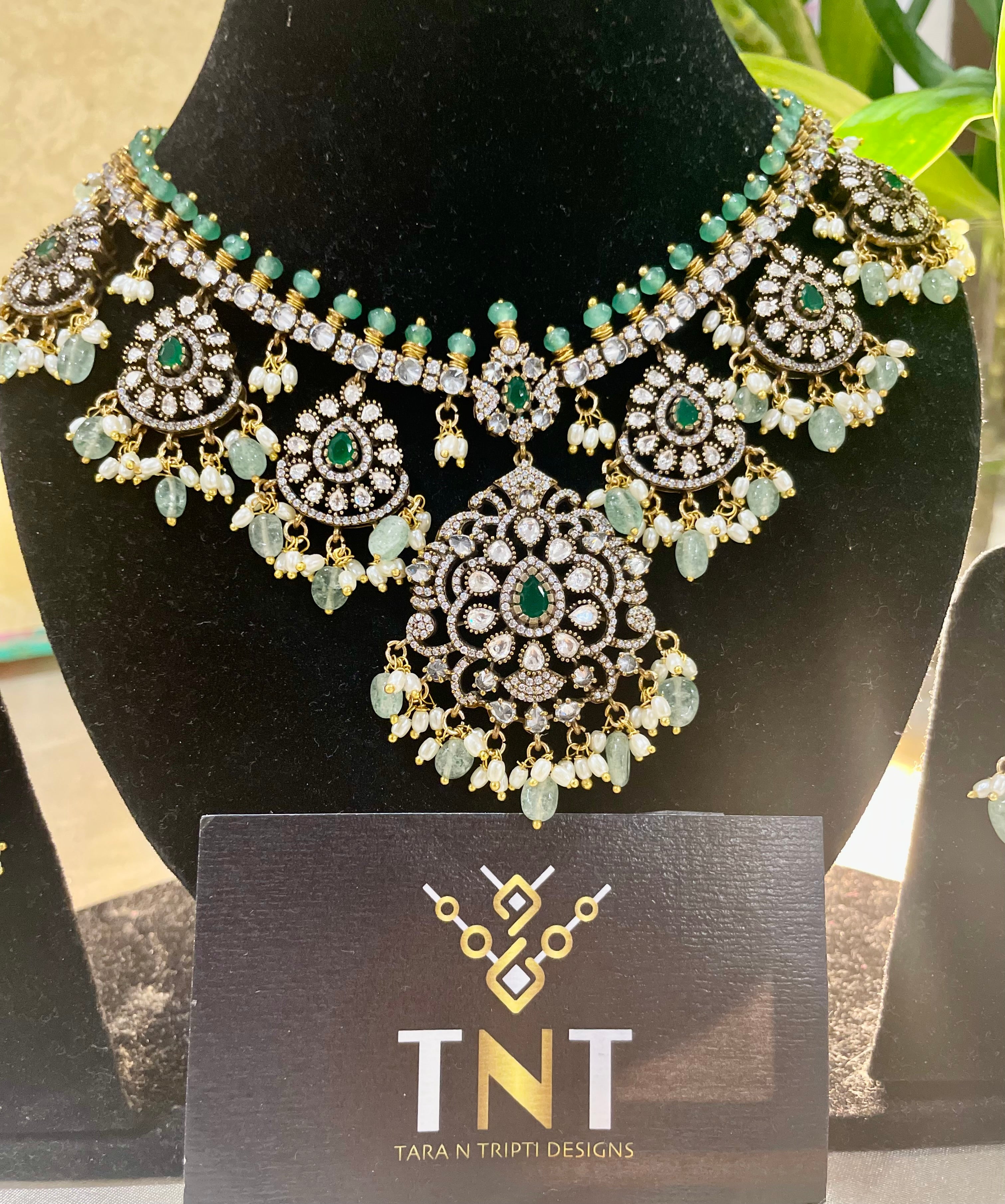 Sana American Diamond necklace set