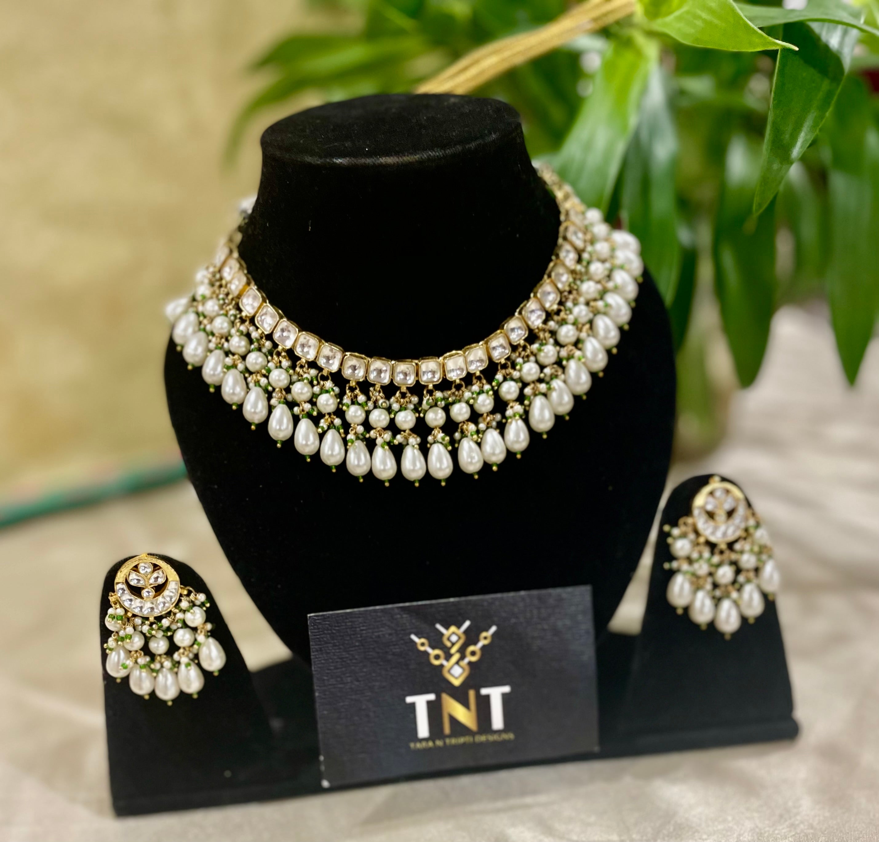 Anjana paachi kundan necklace set