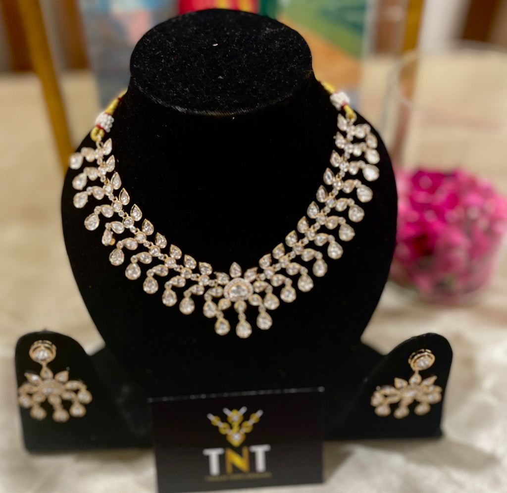 Pushpa semi bridal polki necklace