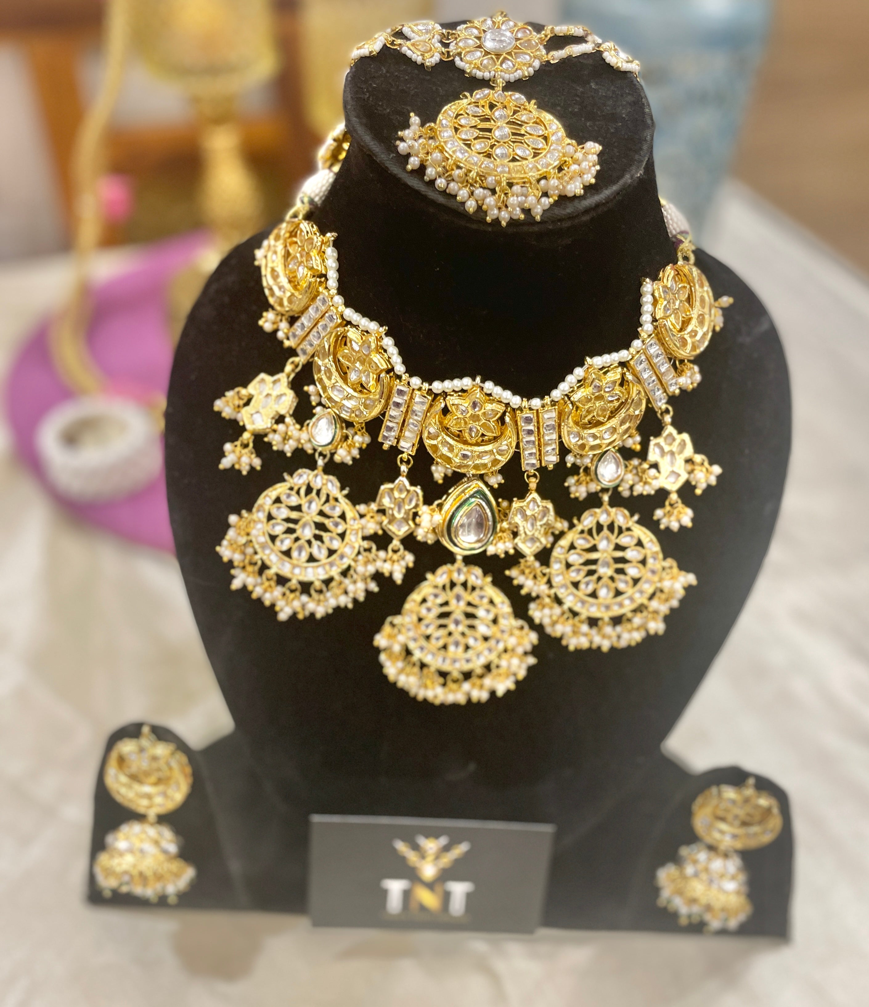 Mohena kundan bridal set