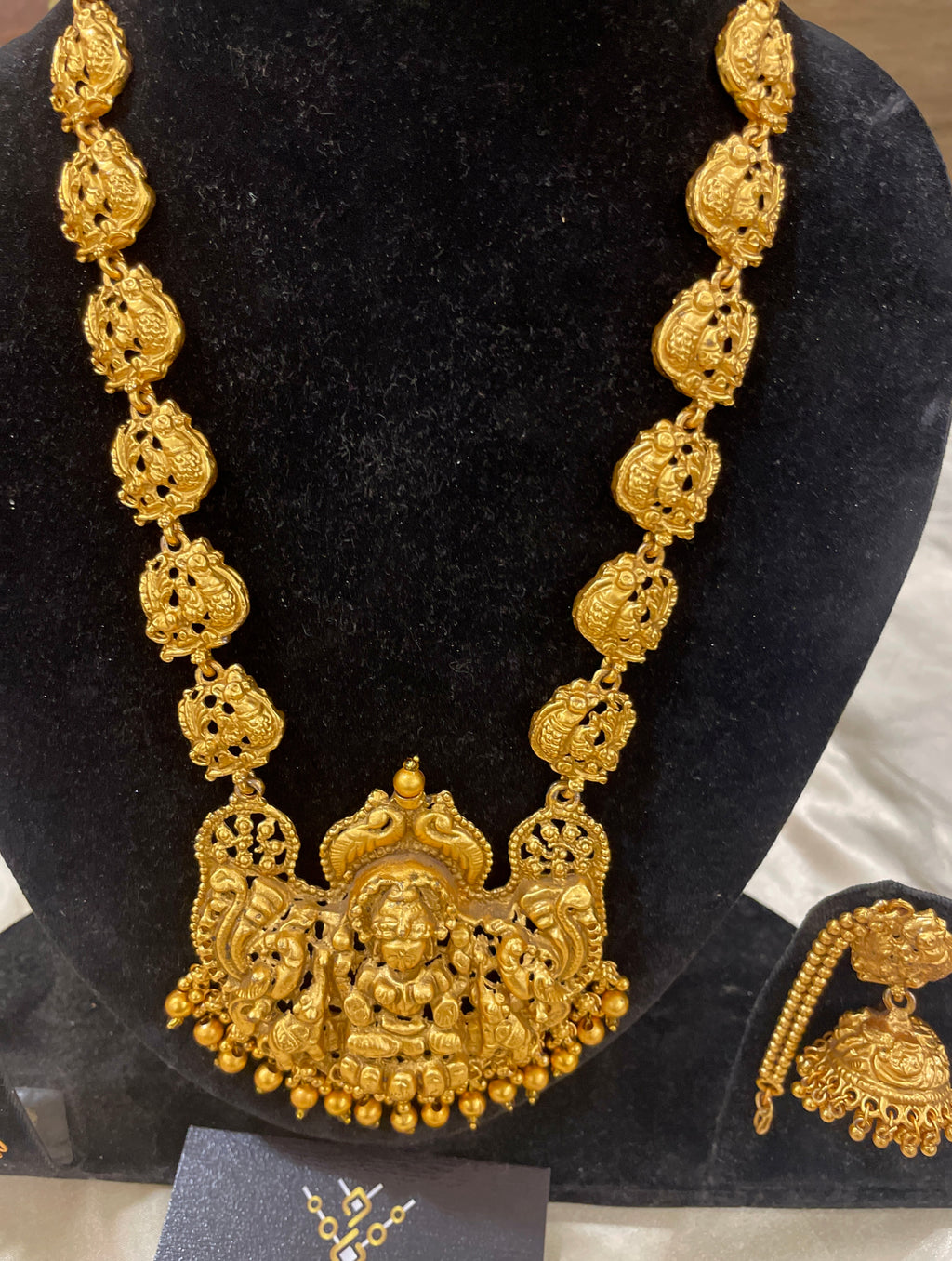Siddheshwari long temple necklace set