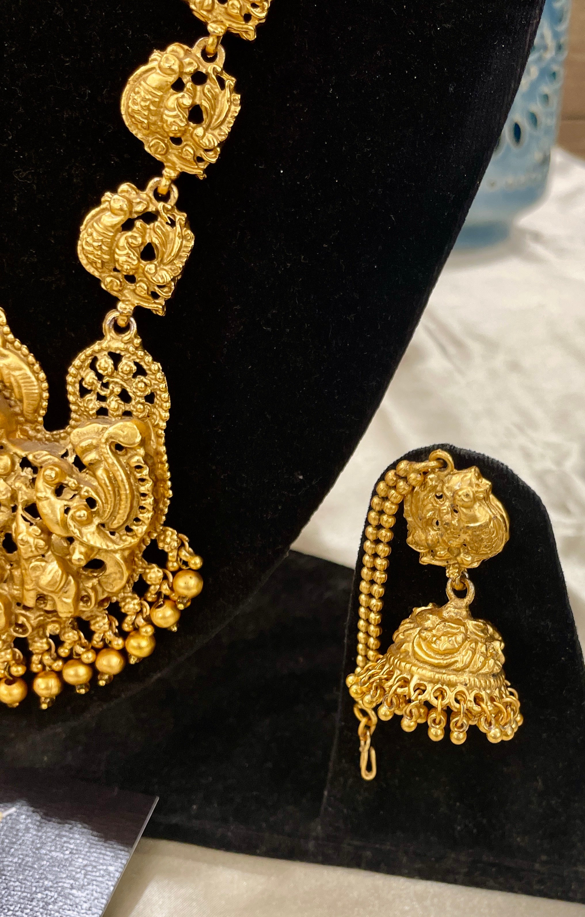 Siddheshwari long temple necklace set