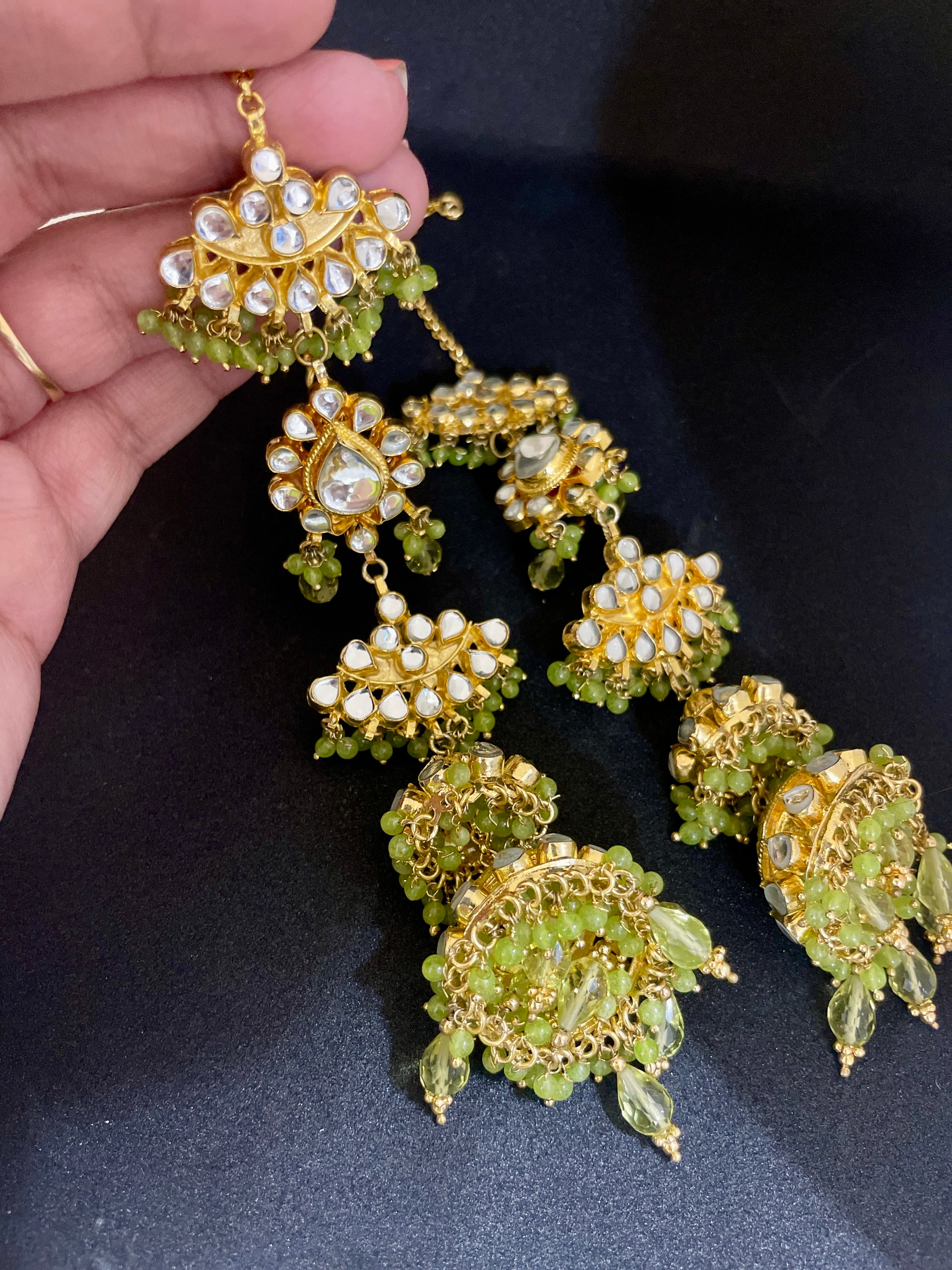 Green jhumar earrings with kaanchain